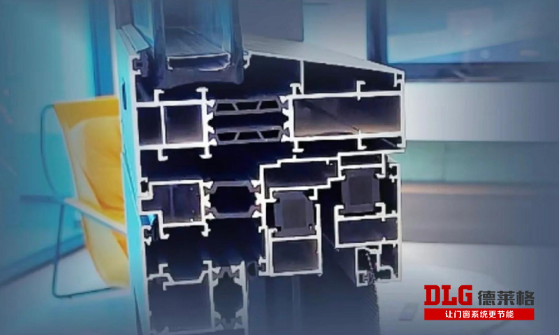 <b>从“冷桥”到“热盾”：隔热条的工作原理与生活启示</b>